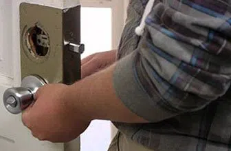 Universal Locksmith Store Matteson, IL 708-303-9318 Universal Locksmith Store Matteson, IL 708-303-9318 - 12-locks-replace